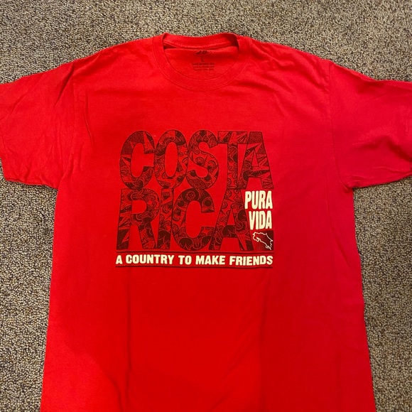 Vintage Costa Rica t-shirt - Picture 2 of 3